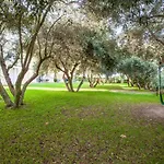 Апартаменты Olga Garden Пефкохори